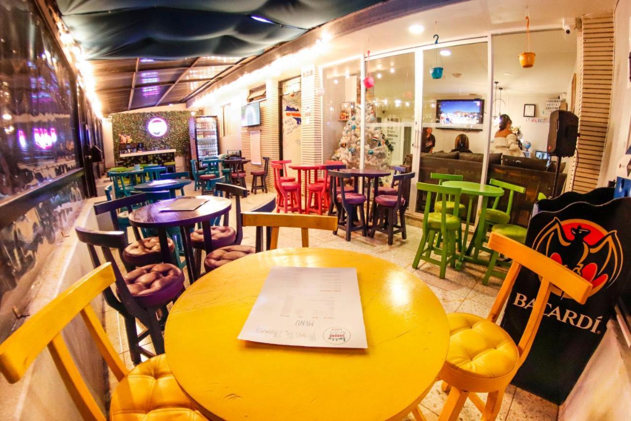 Urbana Hostel Bogota Ngoại thất bức ảnh