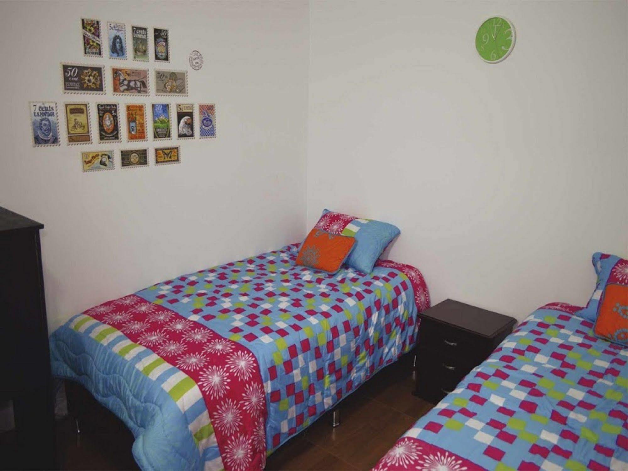 Urbana Hostel Bogota Ngoại thất bức ảnh